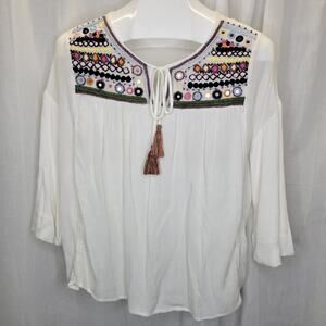 Lord & Taylor White Boho Peasant Top w/ Embroidered Neckline, M